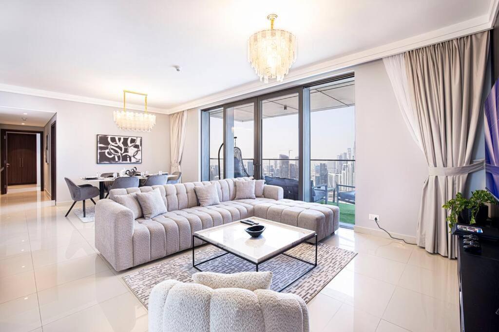 Magnificent Brand New Lux 3Br Burj & Fountain View Apartment Dubai Exterior photo