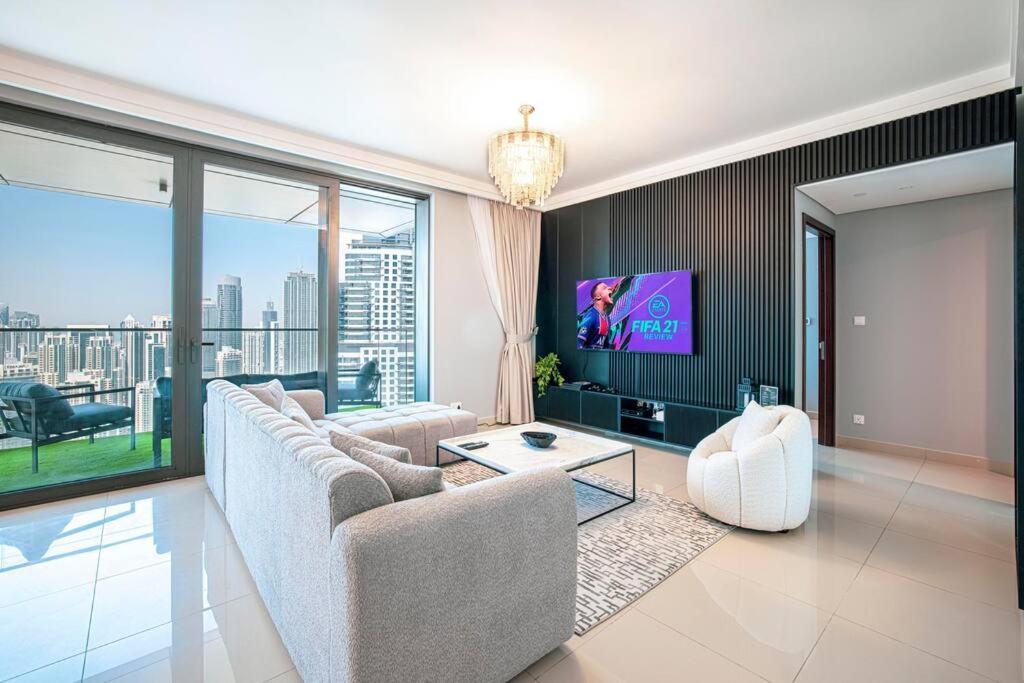 Magnificent Brand New Lux 3Br Burj & Fountain View Apartment Dubai Exterior photo