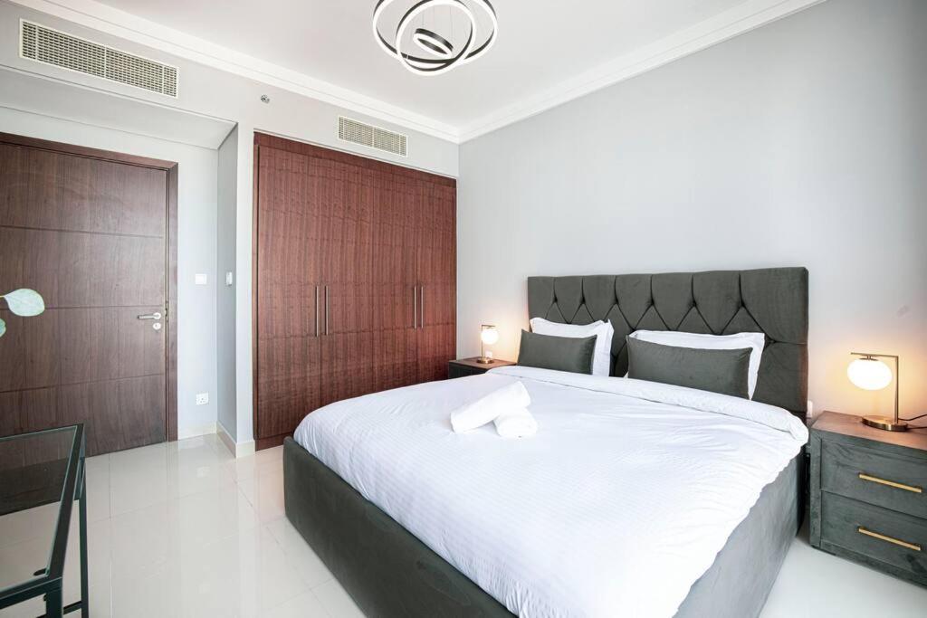 Magnificent Brand New Lux 3Br Burj & Fountain View Apartment Dubai Exterior photo