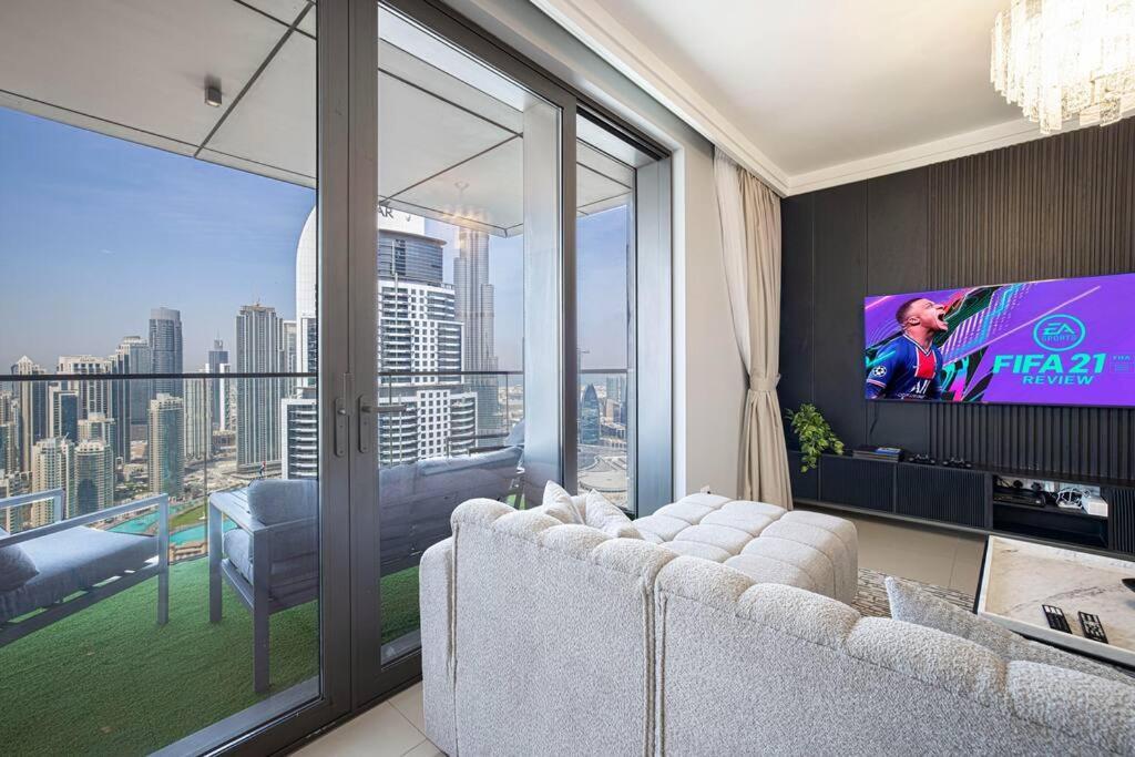 Magnificent Brand New Lux 3Br Burj & Fountain View Apartment Dubai Exterior photo