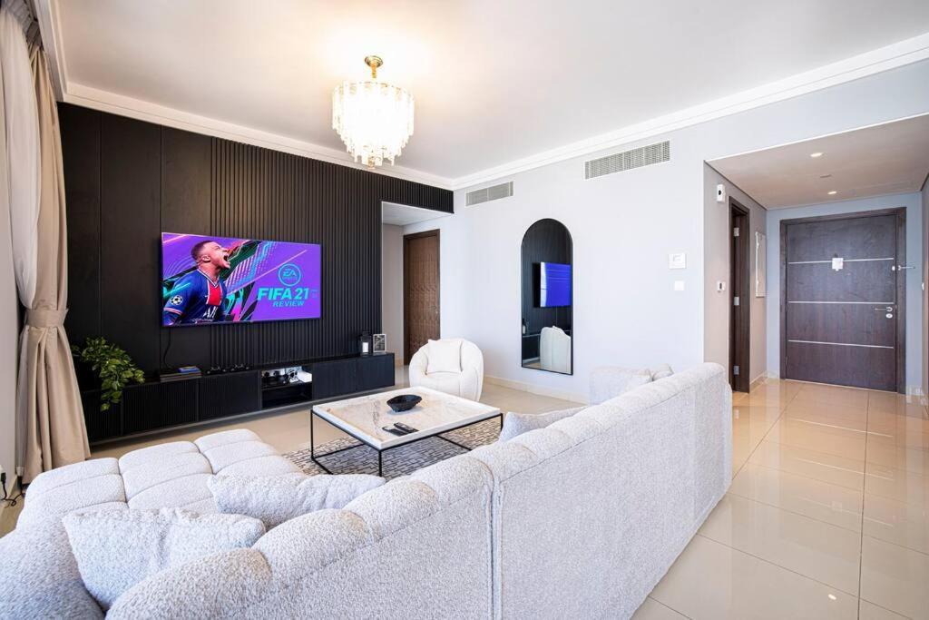 Magnificent Brand New Lux 3Br Burj & Fountain View Apartment Dubai Exterior photo