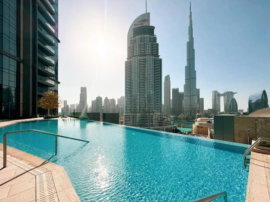 Magnificent Brand New Lux 3Br Burj & Fountain View Apartment Dubai Exterior photo